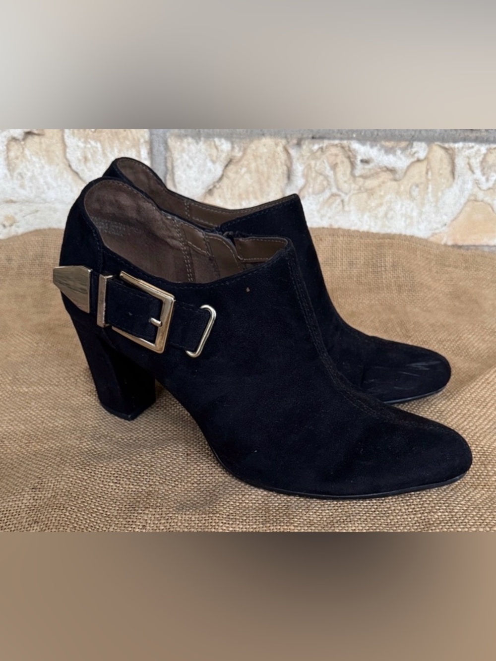 AEROSOLES Black Ankle Boots with Gold Buckle Effortless  Size 7 M Booties